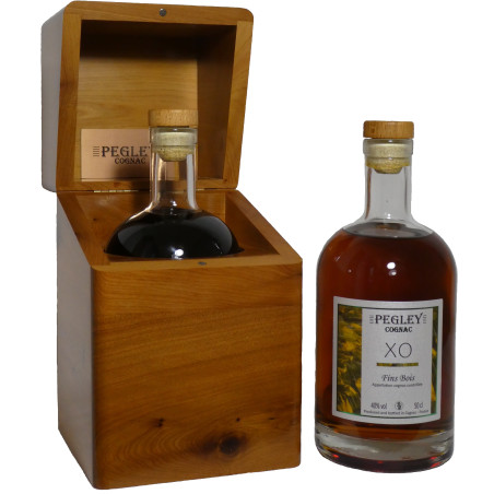 Cognac PEGLEY "Cannelle" XO Fins Bois : Coffret individuel en bois